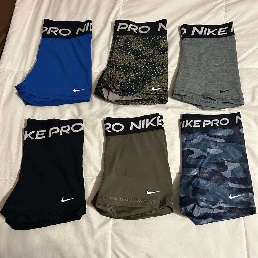 Lot of six Women’s nike pros. 65 for all or 12 each. lost weight can’t fit now.